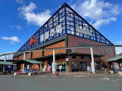 🍣 마이즈루항 토레토레센터 휴게소 (미치노에키 마이즈루코 토레토레센타) 이미지 2